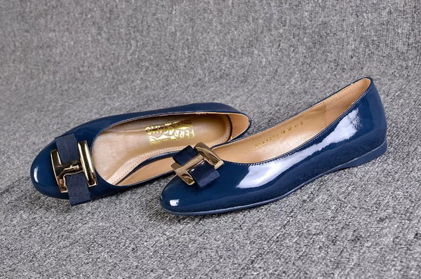 Ferragamo Shallow mouth flat shoes Women--040